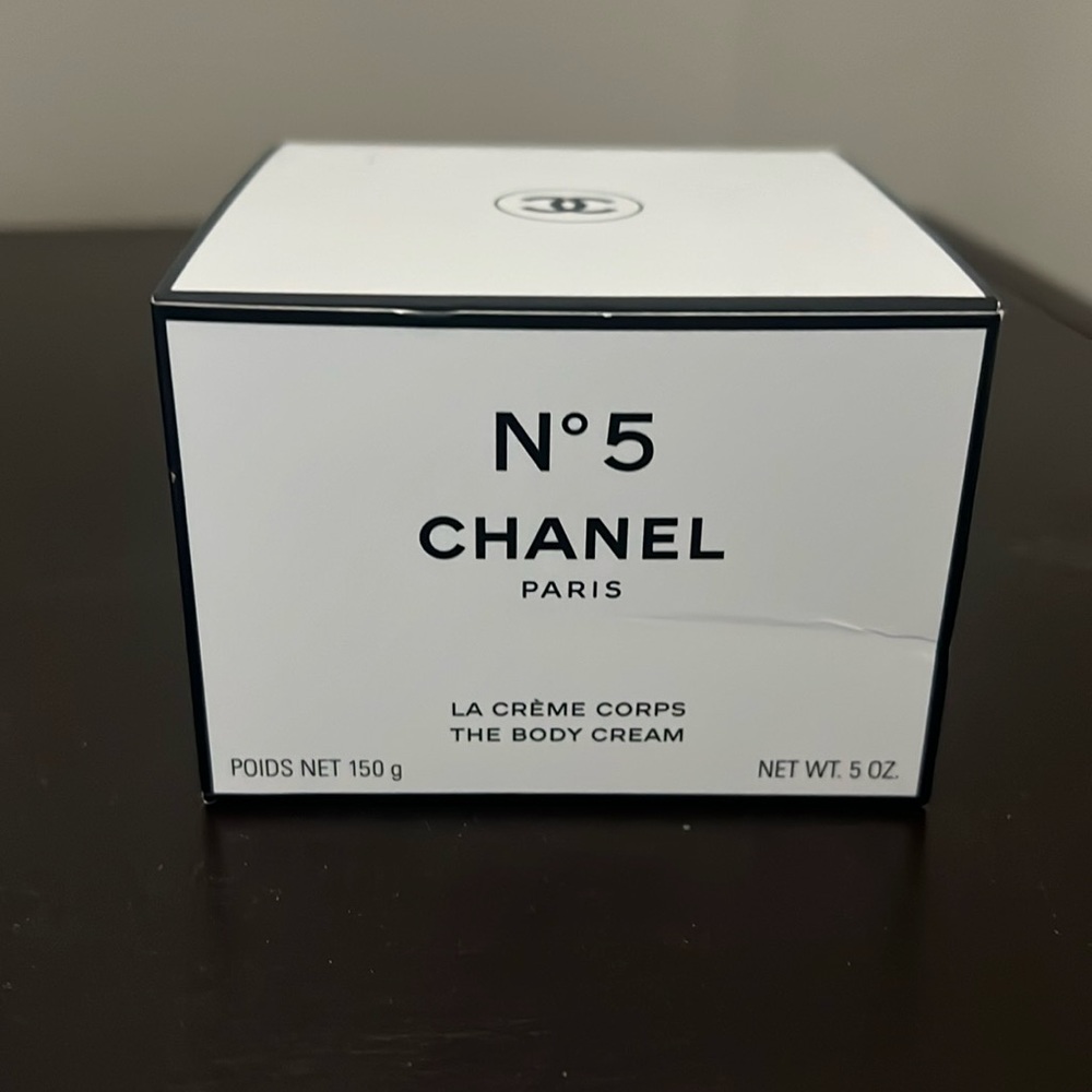 Chanel Paris 5 La Crème body cream